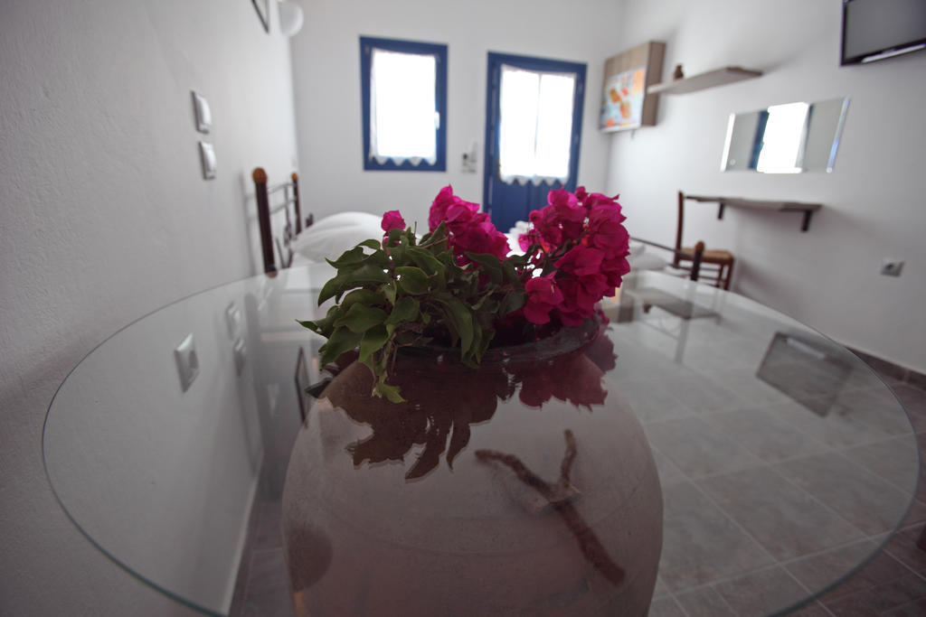 Margarita'S Rooms Φολέγανδρος Δωμάτιο φωτογραφία