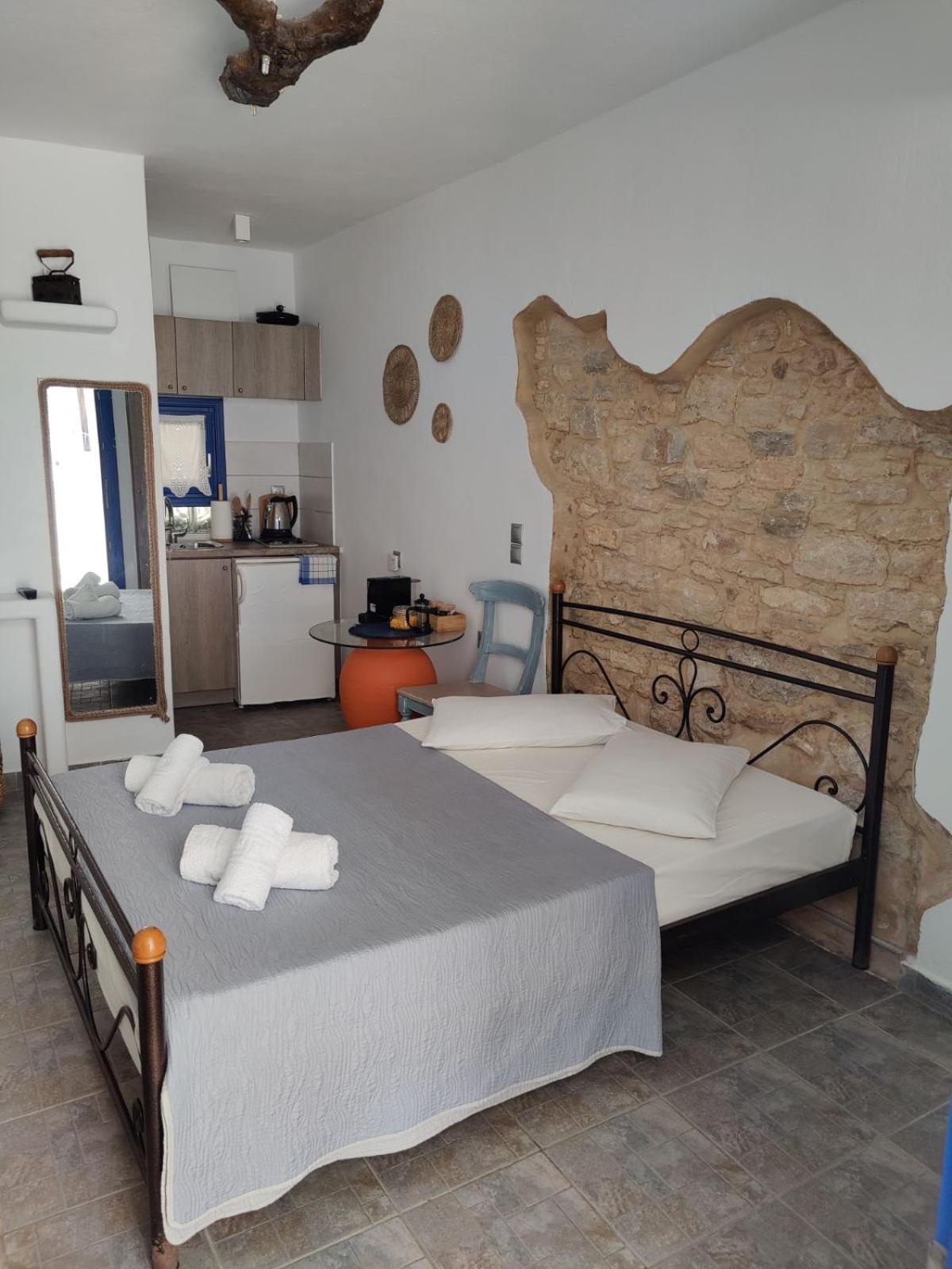Margarita'S Rooms Φολέγανδρος Εξωτερικό φωτογραφία